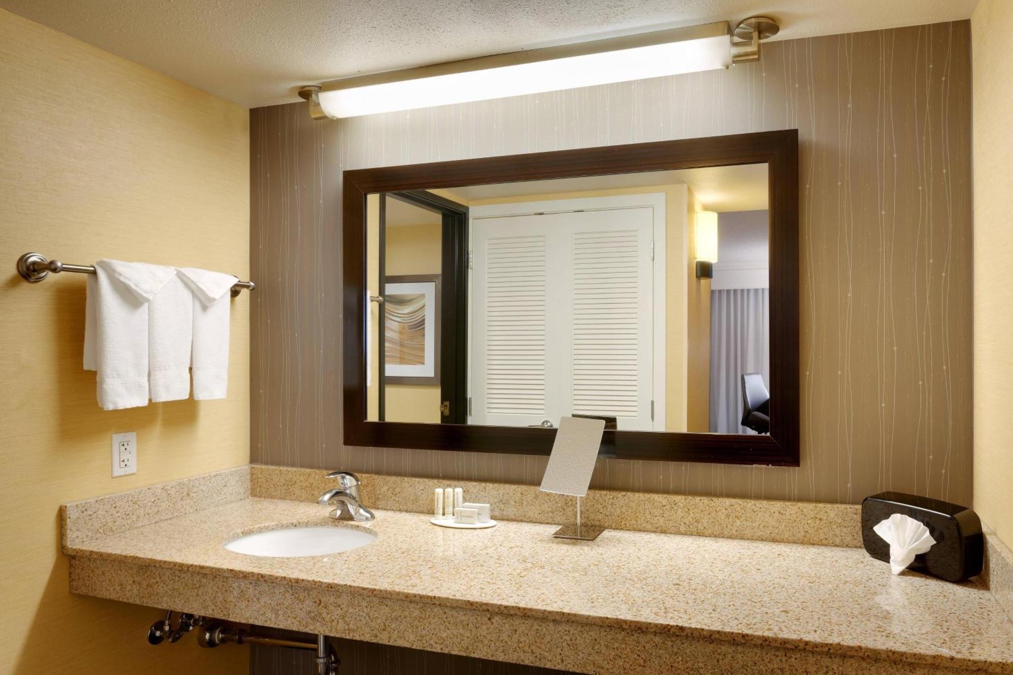 Courtyard By Marriott Salt Lake City Sandy Dış mekan fotoğraf