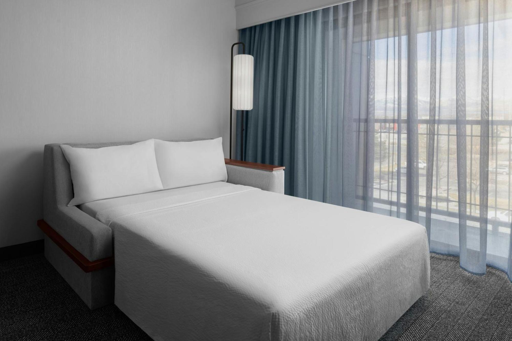 Courtyard By Marriott Salt Lake City Sandy Dış mekan fotoğraf