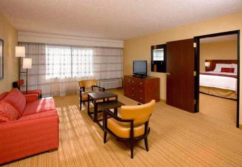 Courtyard By Marriott Salt Lake City Sandy Dış mekan fotoğraf